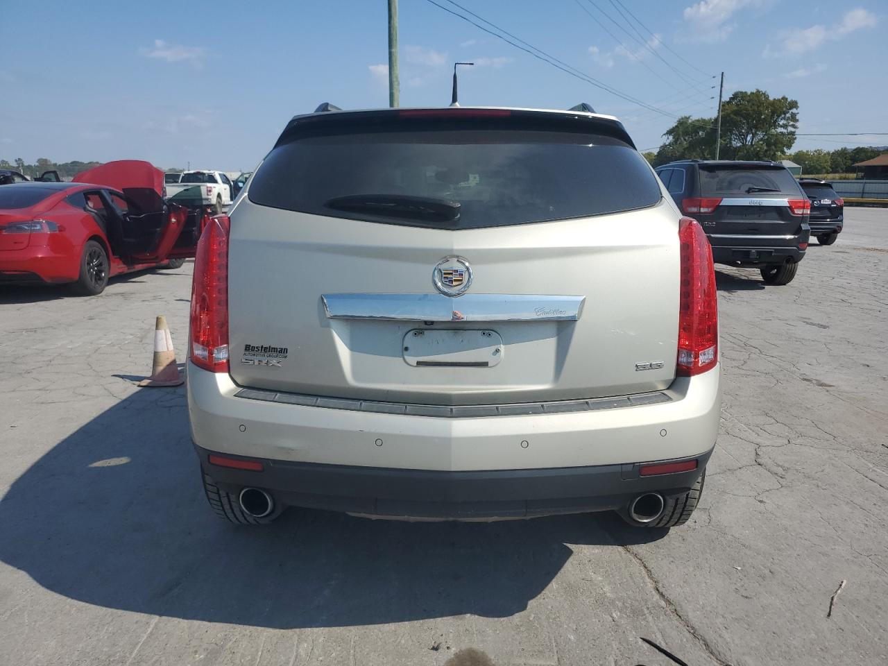 2014 Cadillac Srx Luxury Collection VIN: 3GYFNBE39ES687919 Lot: 70938345