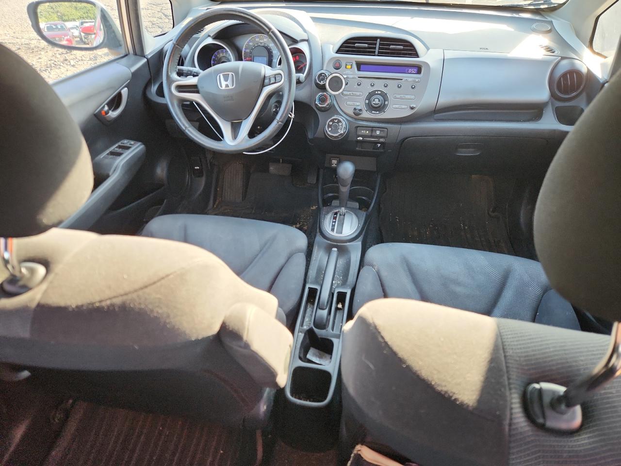 2009 Honda Fit Sport VIN: JHMGE884X9S020259 Lot: 81111025