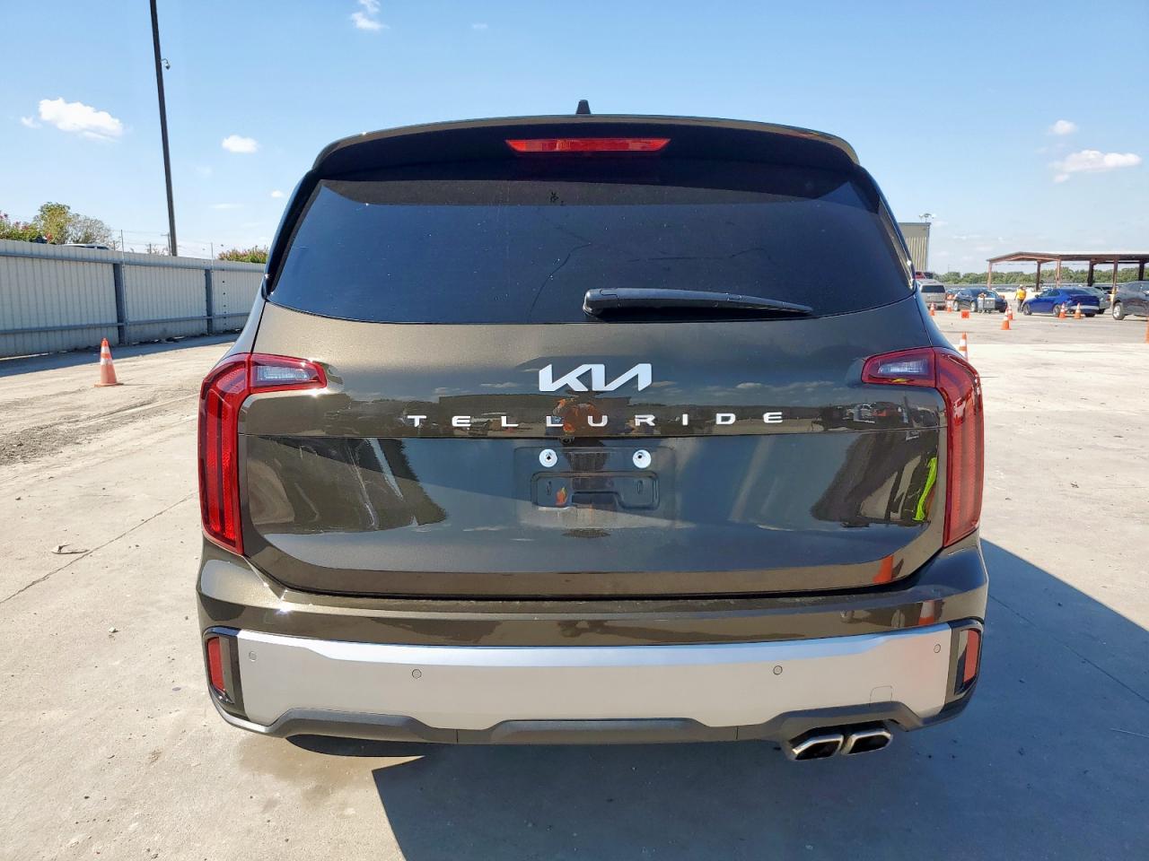 2023 Kia Telluride S VIN: 5XYP64GC2PG355079 Lot: 84708105