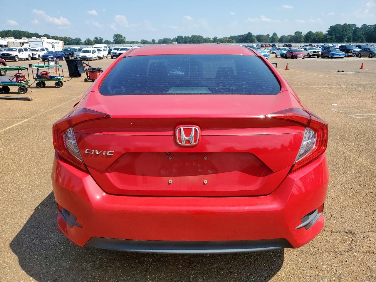 2018 Honda Civic Lx VIN: 2HGFC2F55JH600768 Lot: 80429365