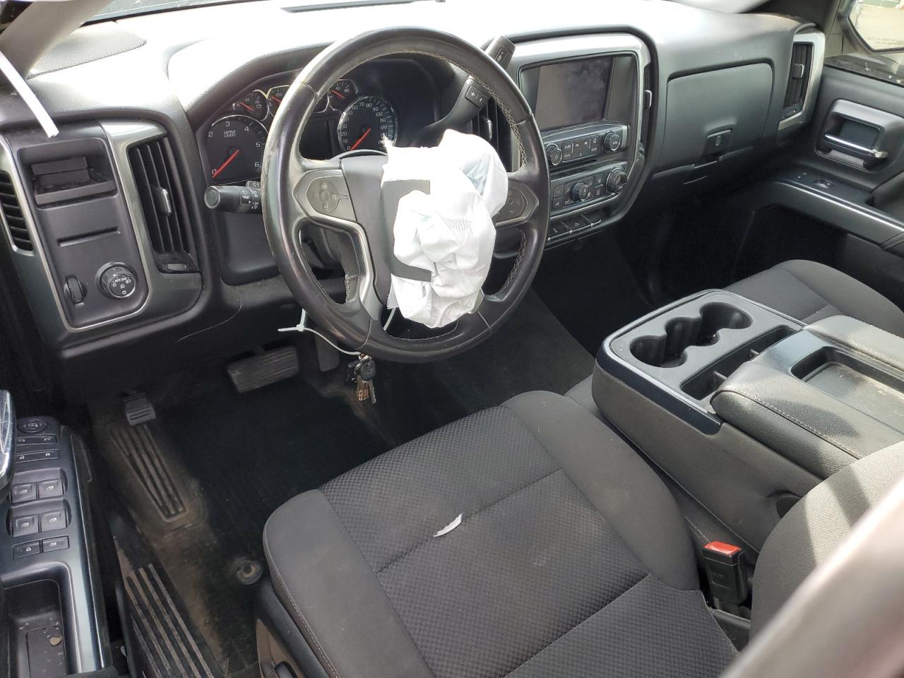 2018 Chevrolet Silverado C1500 Lt VIN: 1GCRCREH8JZ261147 Lot: 84206045