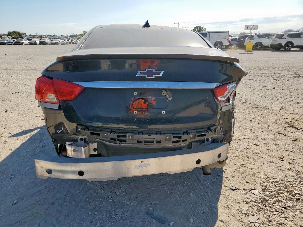 2017 Chevrolet Impala Lt VIN: 1G1105S33HU158743 Lot: 83963115