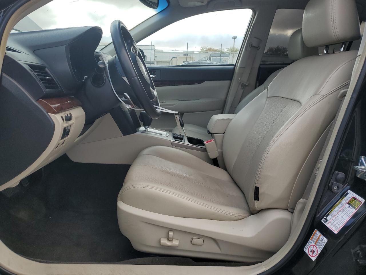 2014 Subaru Legacy 2.5I Limited VIN: 4S3BMBL62E3033273 Lot: 80012585