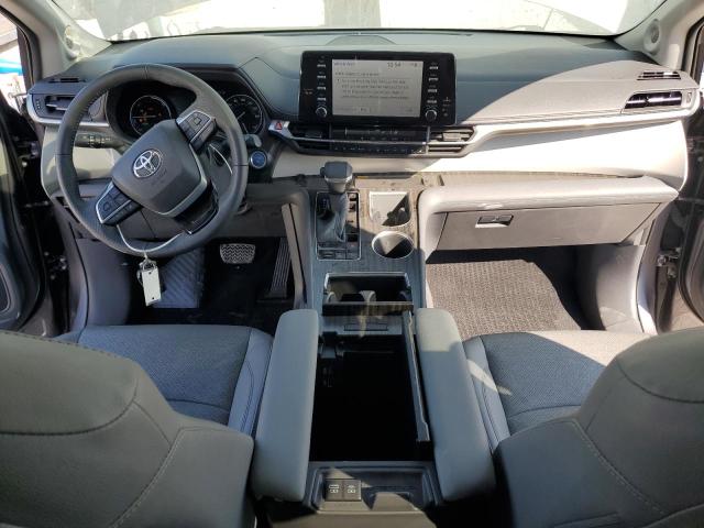  TOYOTA SIENNA 2022 Серый