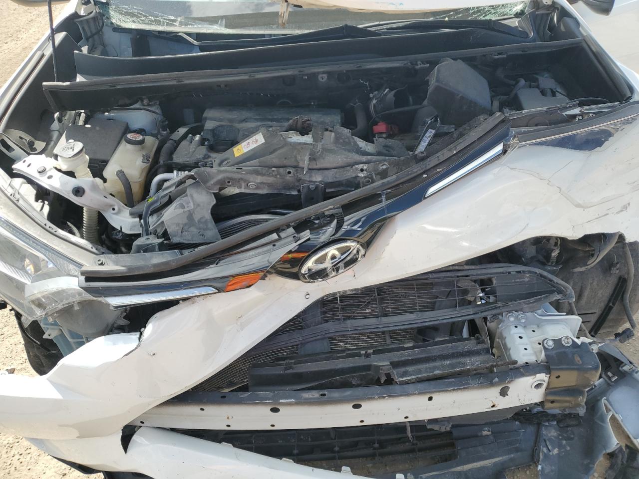 2017 Toyota Rav4 Le VIN: JTMBFREV1HJ163584 Lot: 71511285