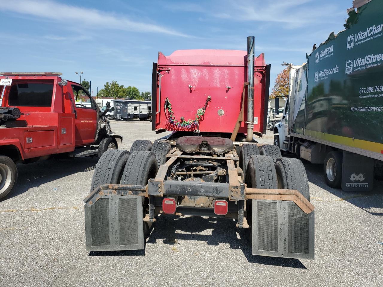 1996 International 9000 9400 VIN: 2HSFHASR8TC010980 Lot: 80702455