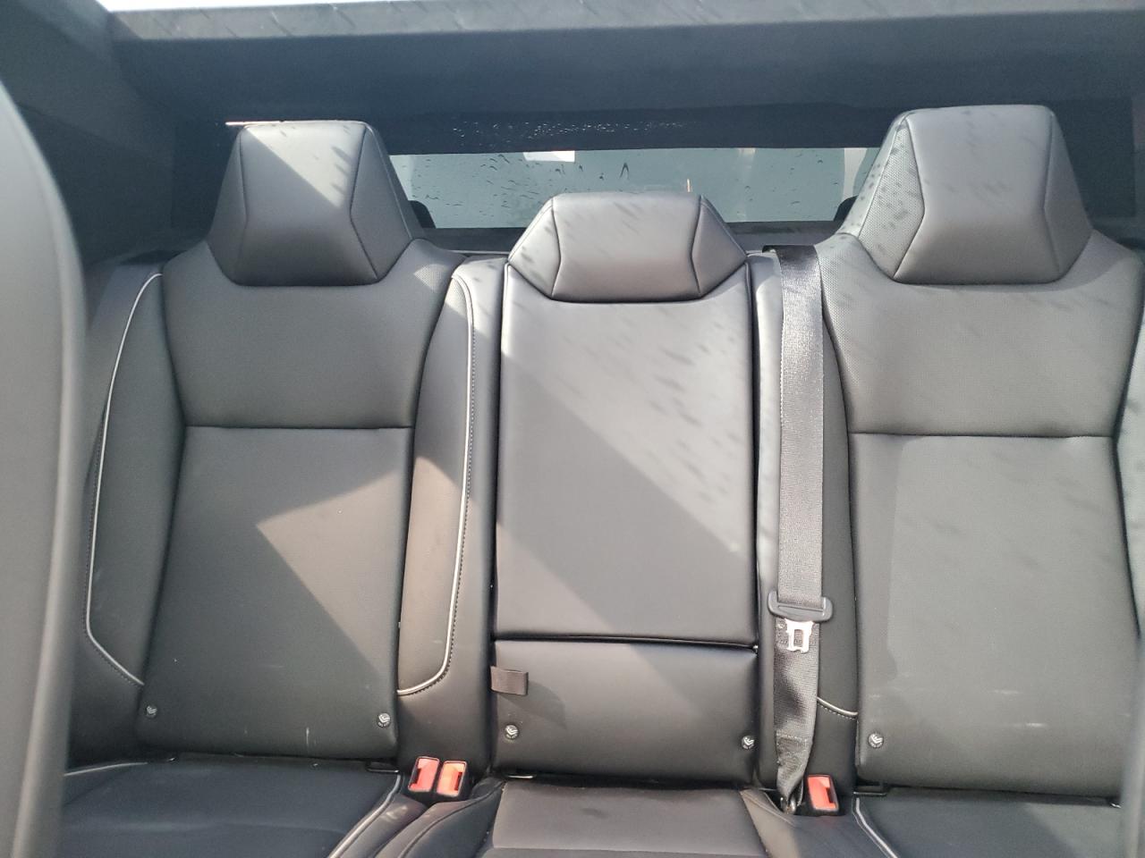 2024 Tesla Cybertruck VIN: 7G2CEHED9RA008583 Lot: 71047955