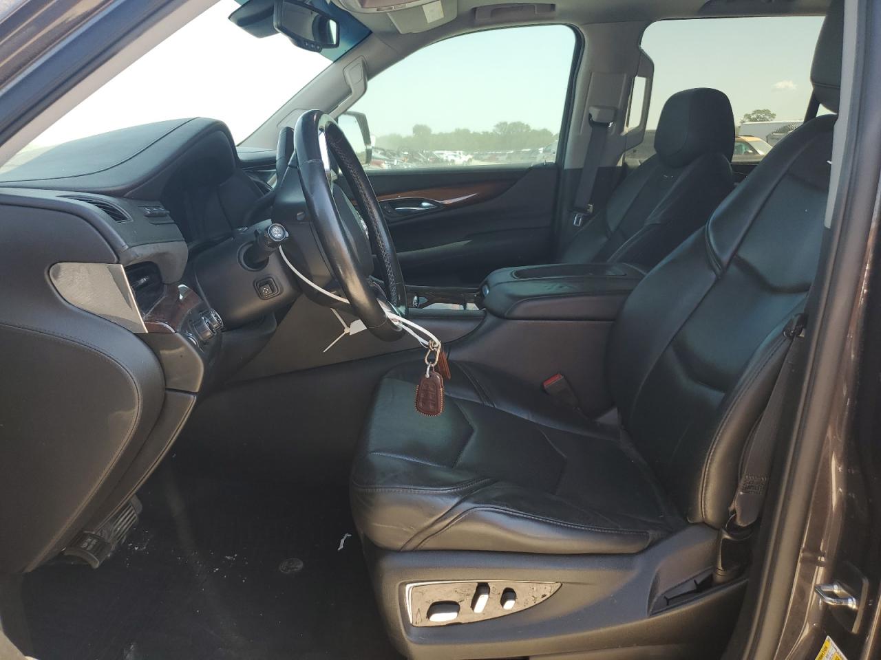 2015 Cadillac Escalade Luxury VIN: 1GYS4MKJ4FR526575 Lot: 82091535