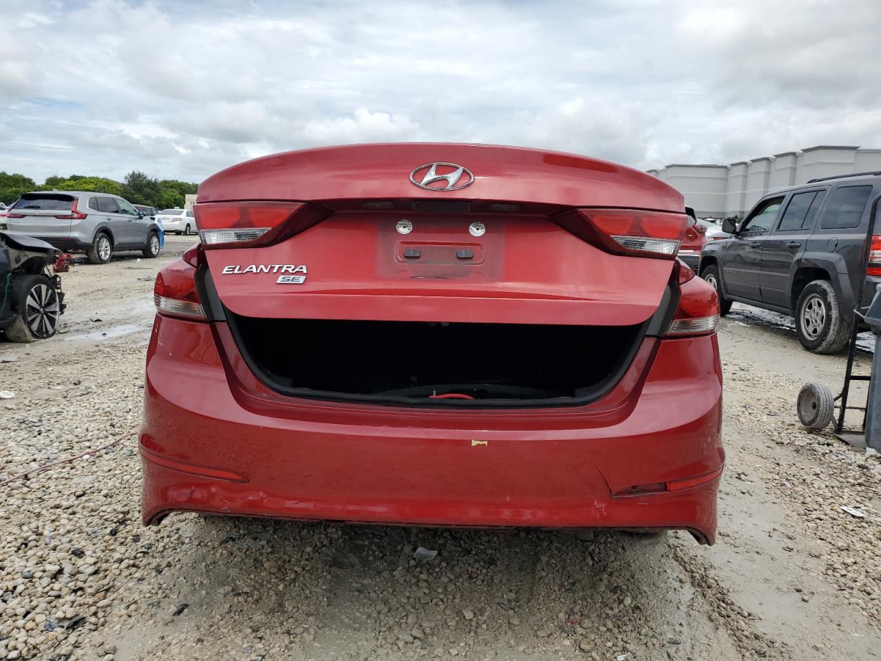 2017 Hyundai Elantra Se VIN: KMHD74LF0HU190600 Lot: 81501075