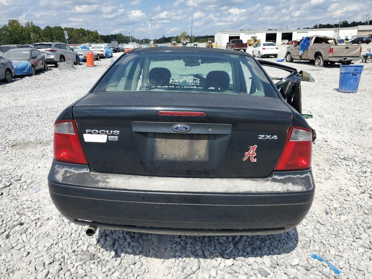 2005 Ford Focus Zx4 VIN: 1FAFP34N65W202736 Lot: 81527605