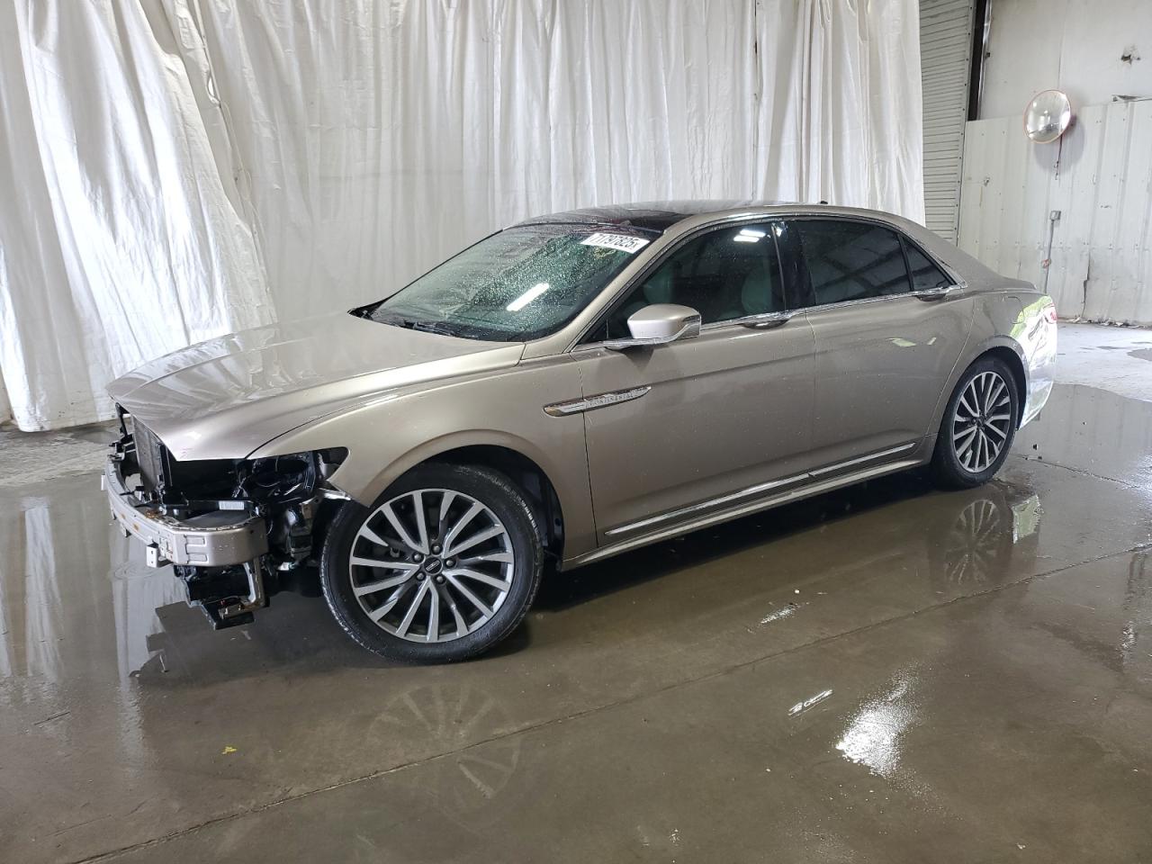 2018 Lincoln Continental Select