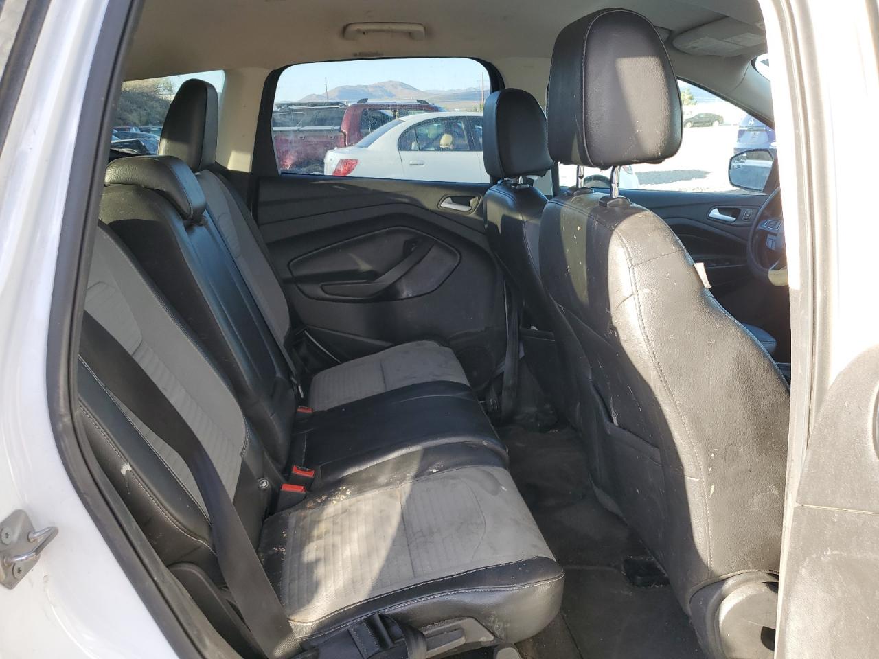 2017 Ford Escape Se VIN: 1FMCU0GD2HUD85183 Lot: 81820885