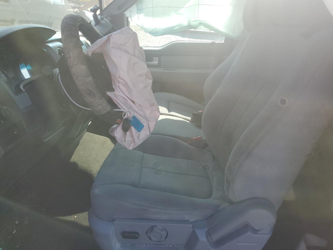 2012 Ford F150 Super Cab VIN: 1FTFX1CF7CFC15680 Lot: 81339375