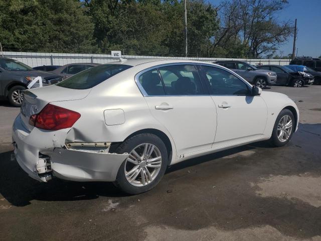  INFINITI Q40 2015 Biały