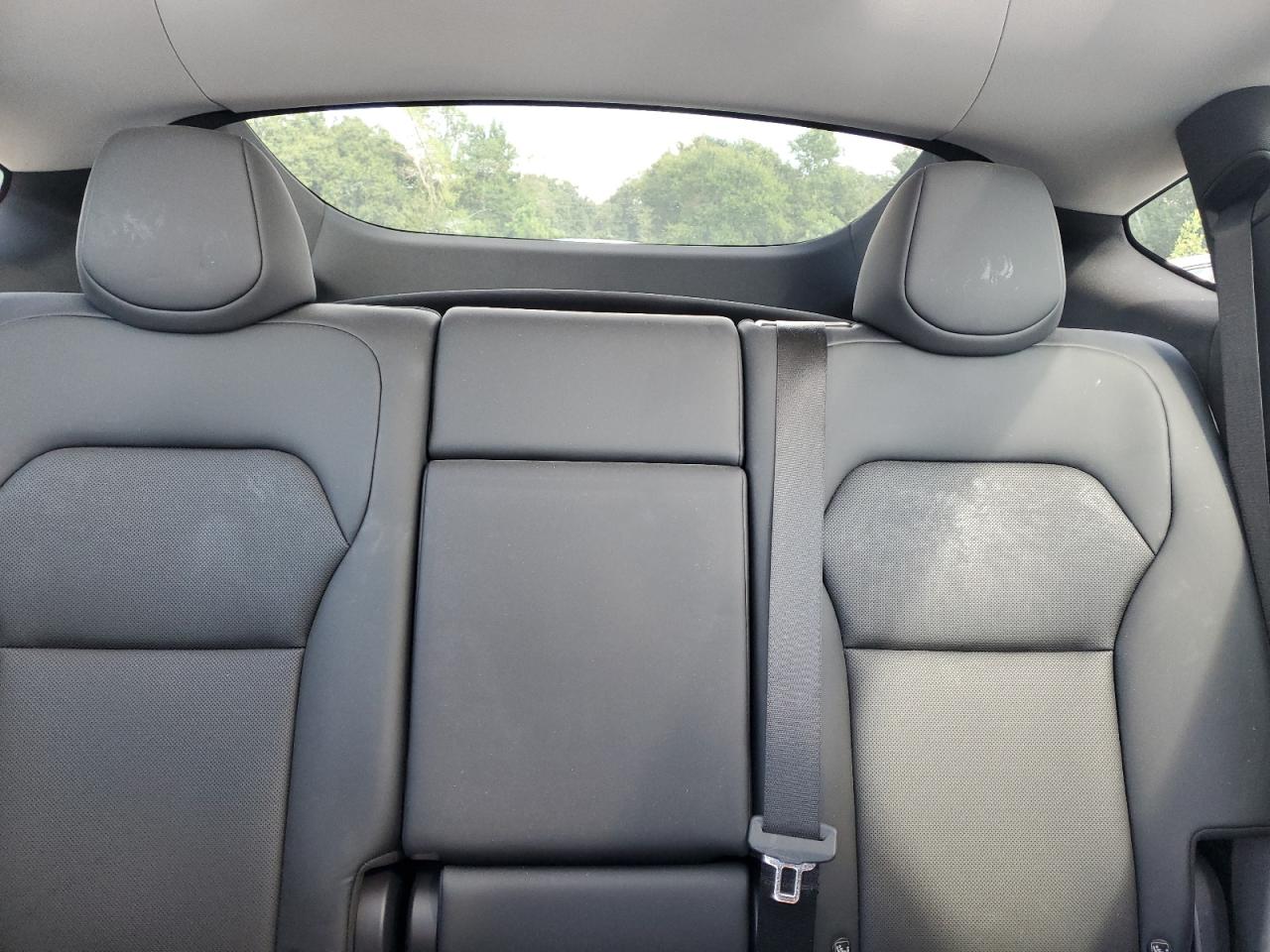 2026 Tesla Model Y VIN: 7SAYGDEE4TA407089 Lot: 81575005