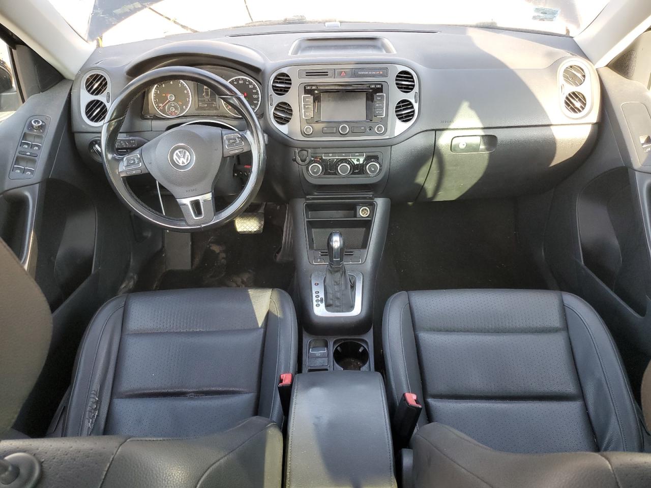 2012 Volkswagen Tiguan S VIN: WVGAV7AX2CW538500 Lot: 81325325