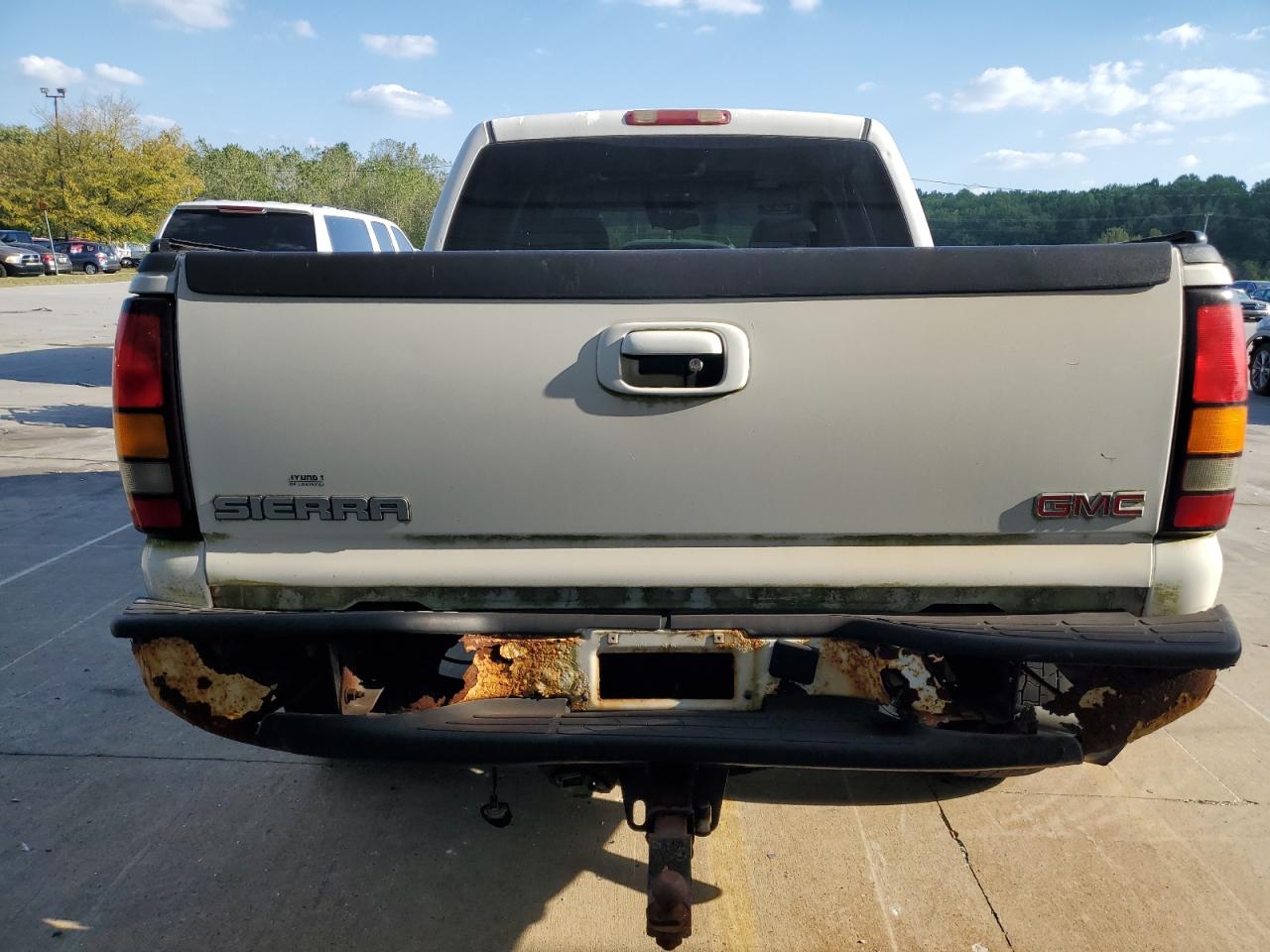 2006 GMC Sierra K1500 Denali VIN: 2GTEK63N761171979 Lot: 81928355