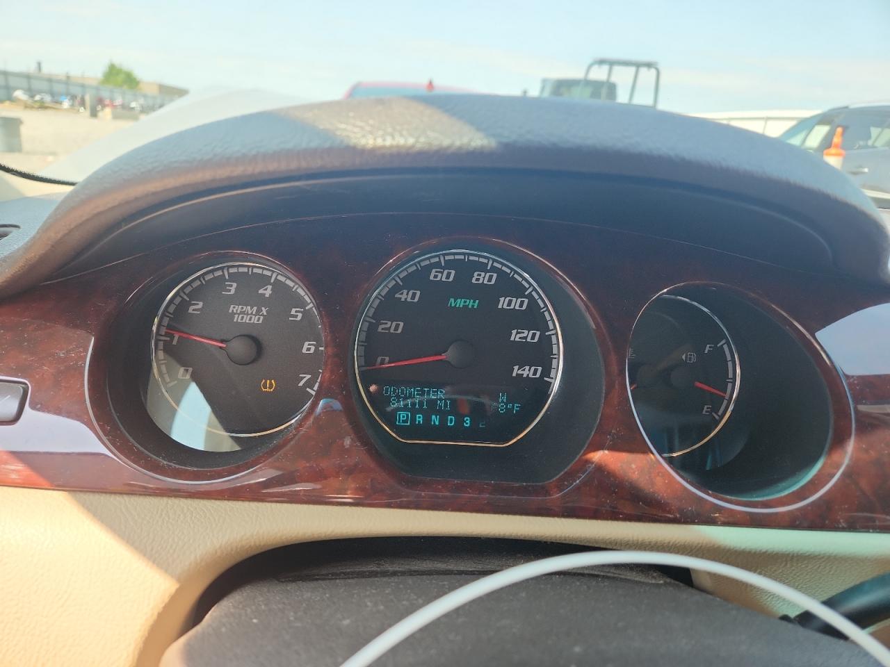 1G4HD57M19U134627 BUICK LUCERNE 2009 TAN Photo 9