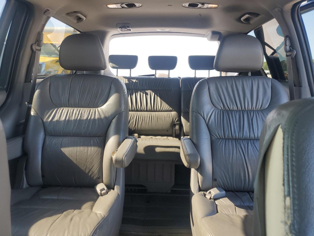 2010 Honda Odyssey Touring VIN: 5FNRL3H90AB102064 Lot: 84548755