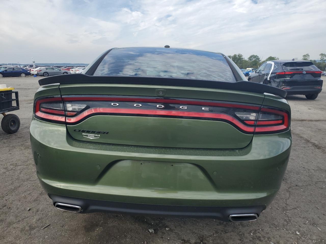 2018 Dodge Charger Sxt VIN: 2C3CDXBG2JH272541 Lot: 81704255