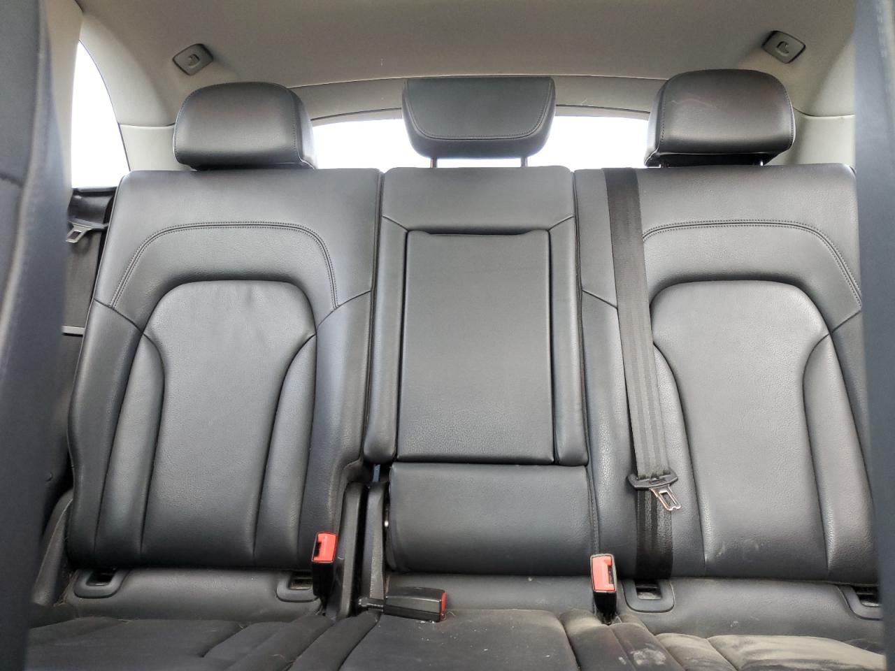 2014 Audi Q5 Premium Plus VIN: WA1LFCFP2EA005245 Lot: 80747175