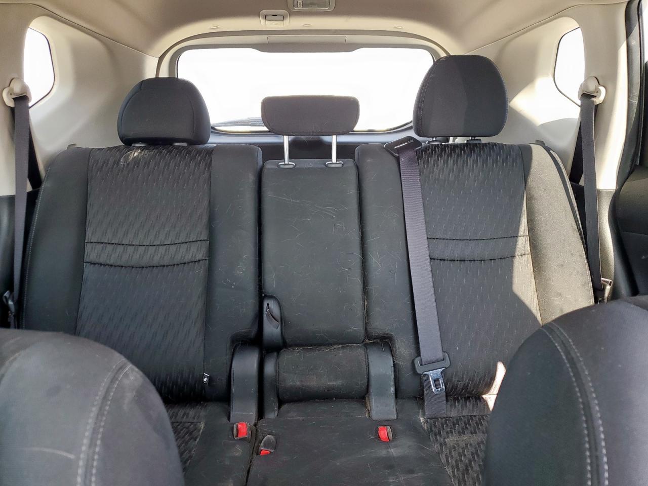 2017 Nissan Rogue S VIN: KNMAT2MT2HP578471 Lot: 81517875