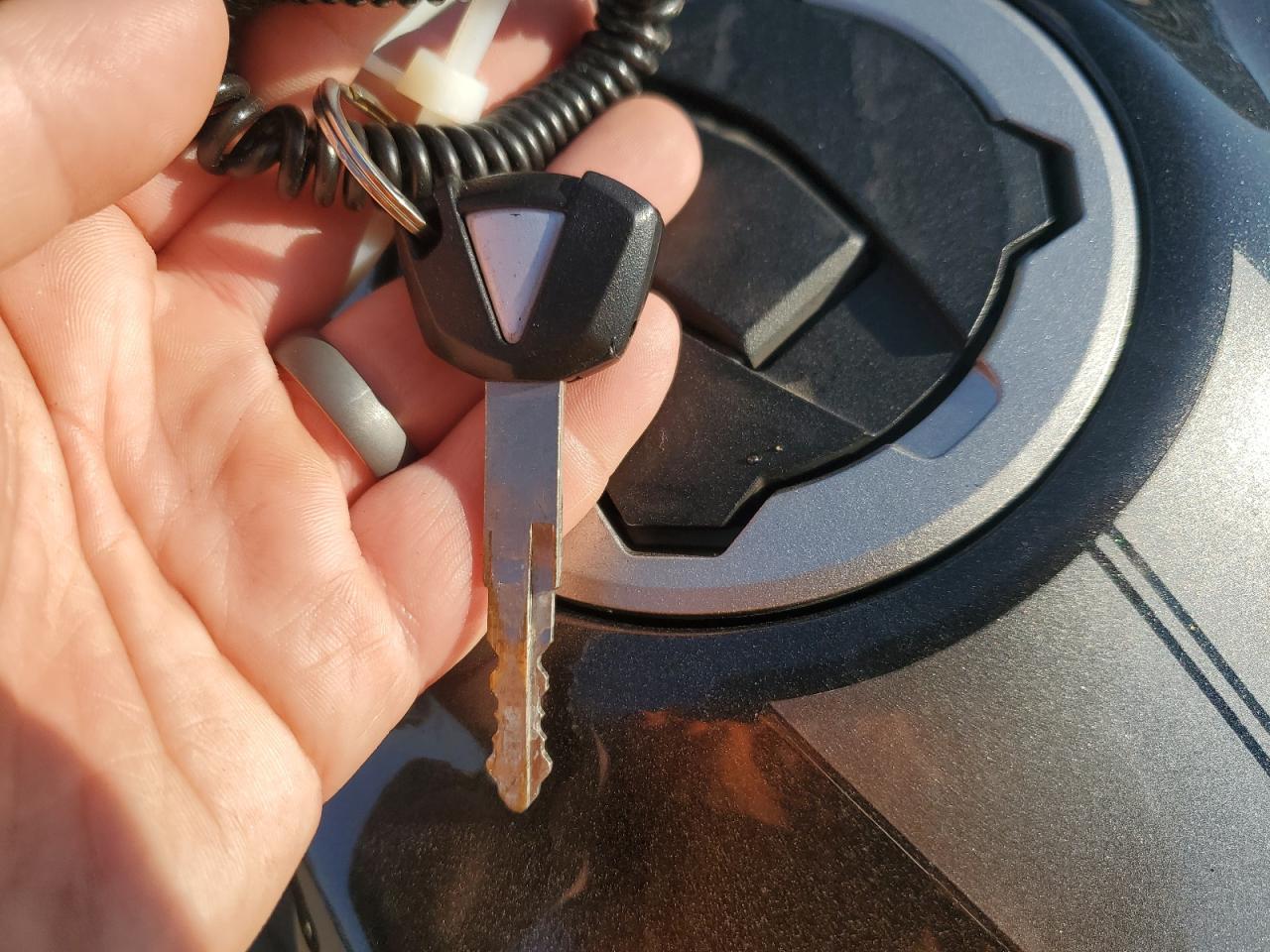 2022 Kawasaki Ex650 N VIN: ML5EXEN19NDA75213 Lot: 72070225