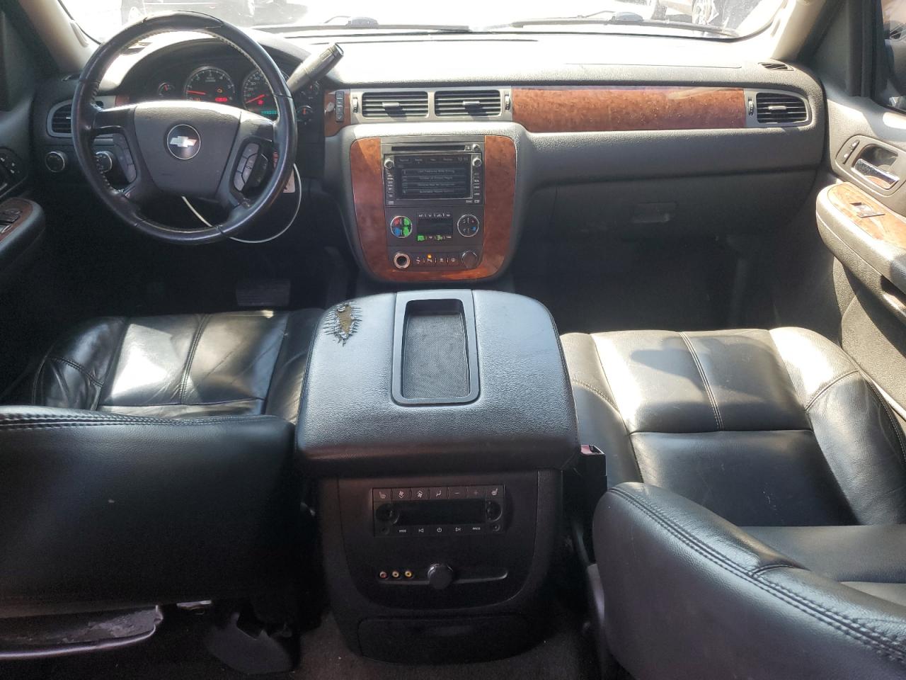 2008 Chevrolet Tahoe K1500 VIN: 1GNFK13068J182385 Lot: 80641085