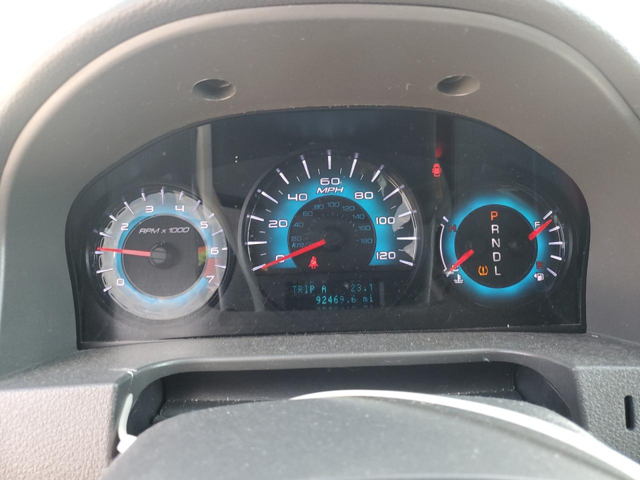 2011 Ford Fusion S VIN: 3FAHP0GA8BR298576 Lot: 81899885