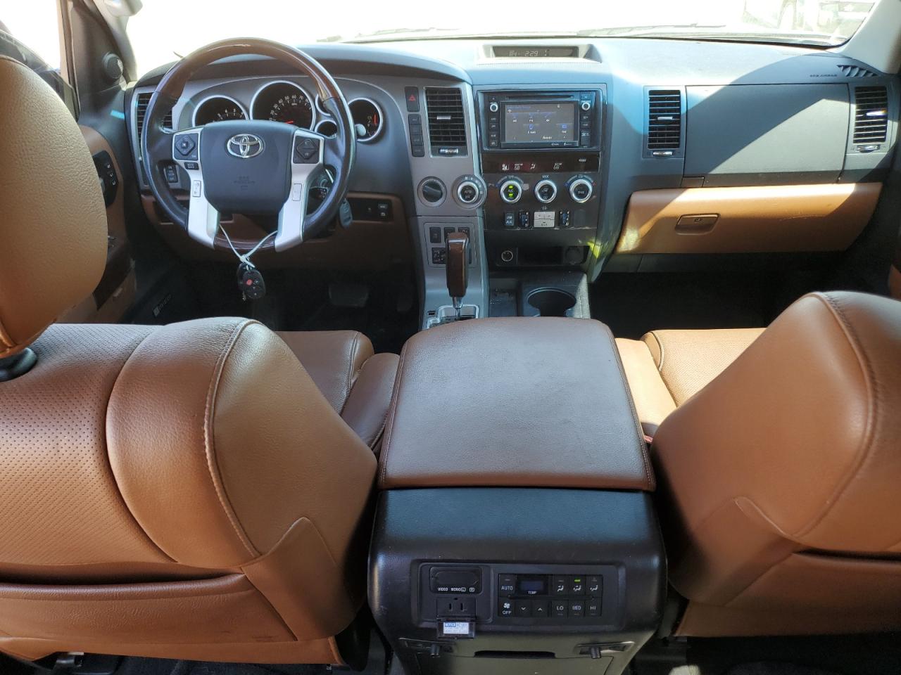 2016 Toyota Sequoia VIN: 5TDDW5G11GS136057 Lot: 81770355