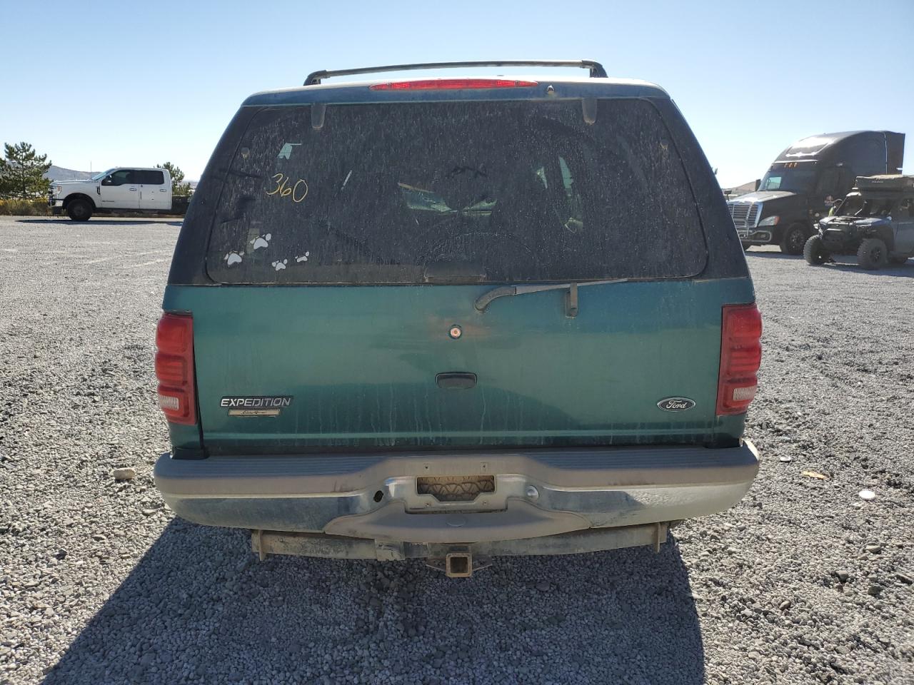 1998 Ford Expedition VIN: 1FMPU18L8WLB40291 Lot: 81162725