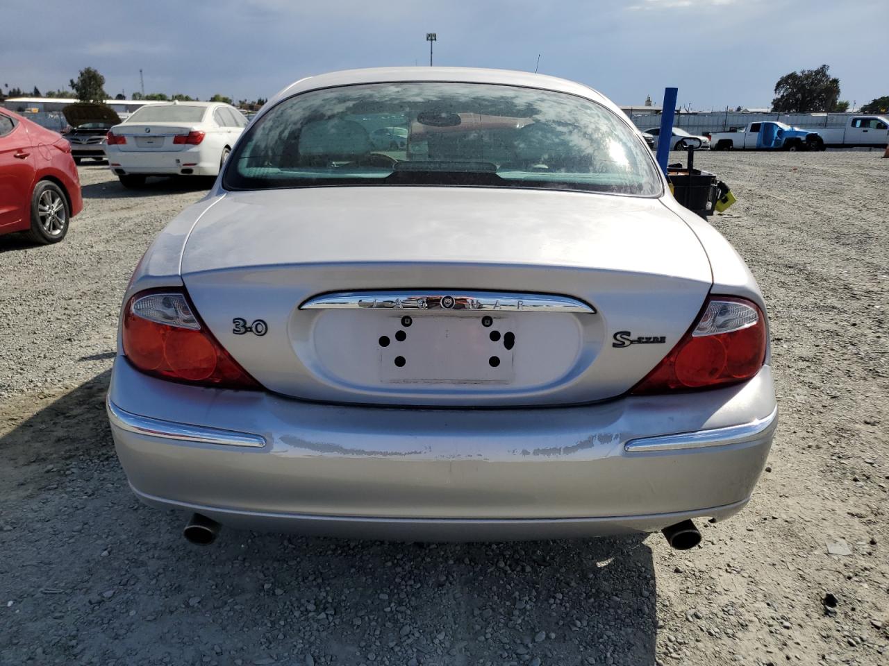 2000 Jaguar S-Type VIN: SAJDA01C3YFL56069 Lot: 82149685