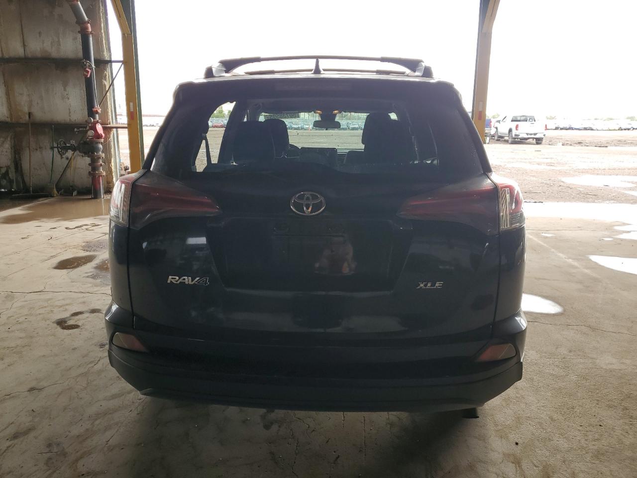 2017 Toyota Rav4 Xle VIN: JTMWFREV2HJ707995 Lot: 80738595