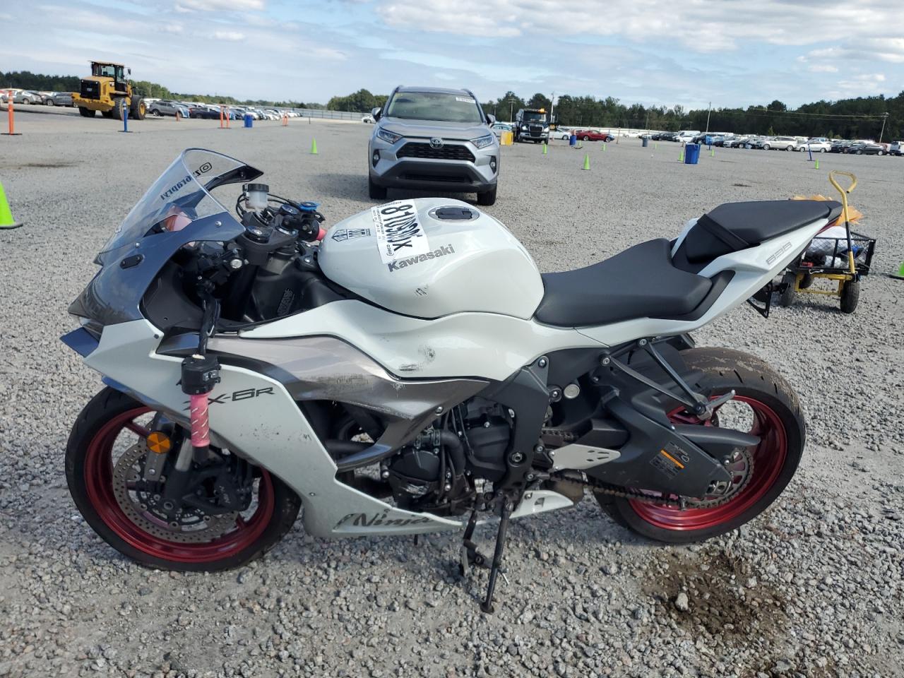 2025 Kawasaki Zx636 K silver null gasoline JKBZXJJ18SA018376 photo #4