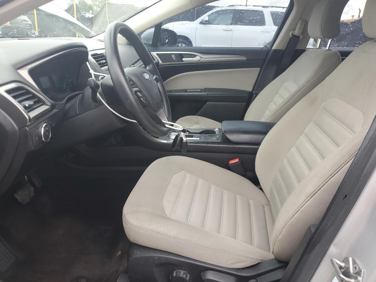 2017 Ford Fusion S VIN: 3FA6P0G73HR108879 Lot: 81743895