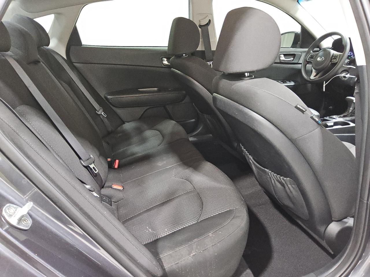 2018 Kia Optima Lx VIN: KNAGT4L37J5212186 Lot: 80503805