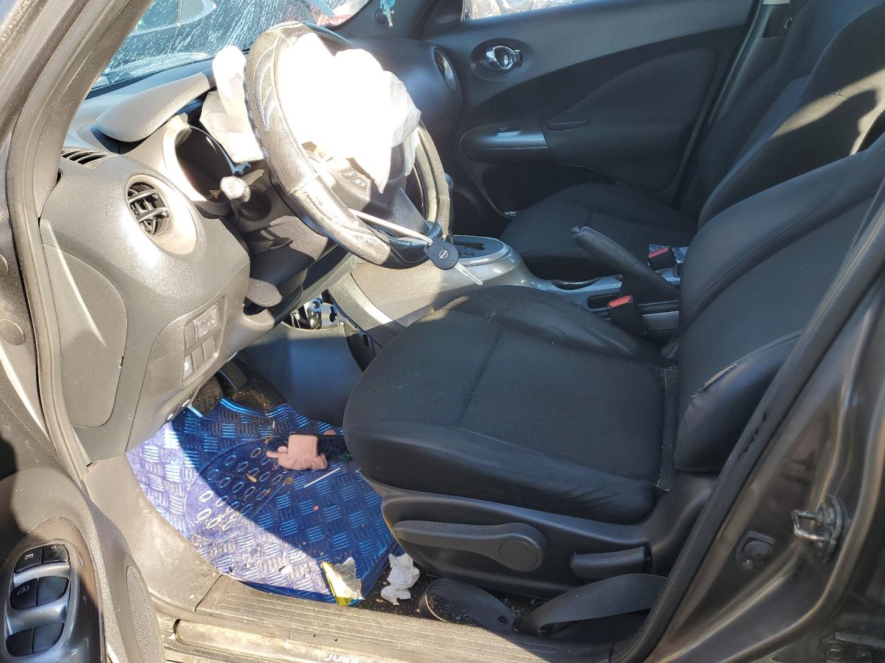 2012 Nissan Juke S VIN: JN8AF5MR6CT107392 Lot: 70596055