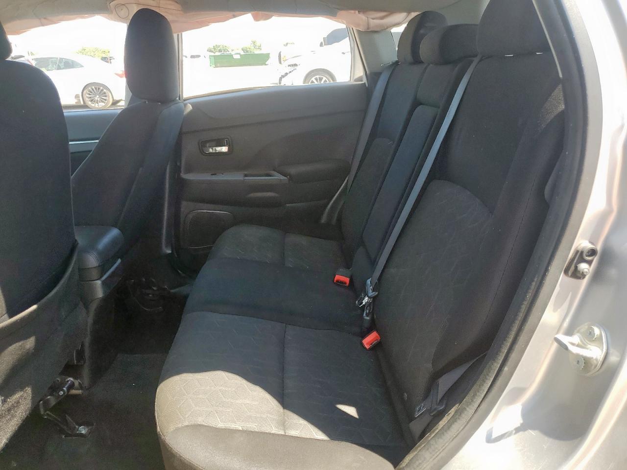 2020 Mitsubishi Outlander Sport Es VIN: JA4AP3AUXLU015793 Lot: 71993465