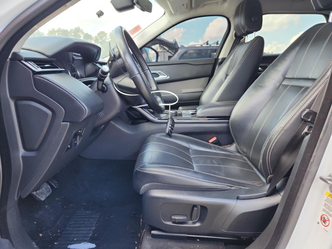 2018 Land Rover Range Rover Velar S VIN: SALYB2RVXJA730686 Lot: 82111625