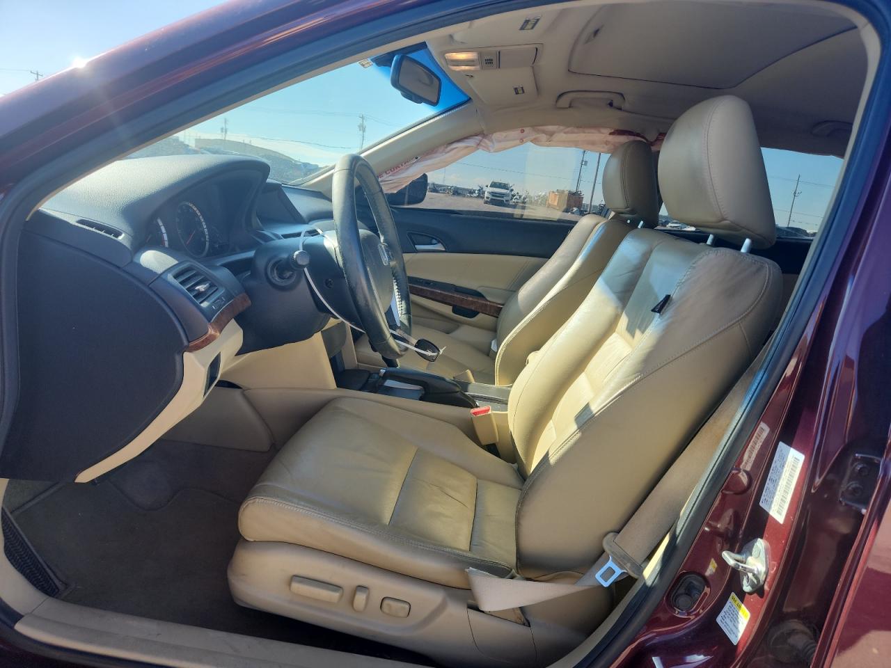 2011 Honda Accord Exl VIN: 1HGCP2F82BA057932 Lot: 81548475