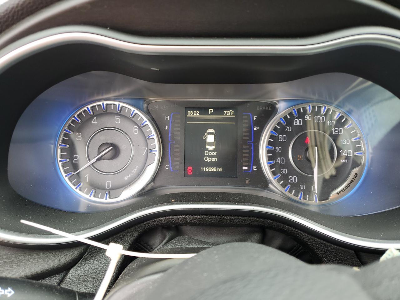 2015 Chrysler 200 Limited VIN: 1C3CCCABXFN541742 Lot: 80192485