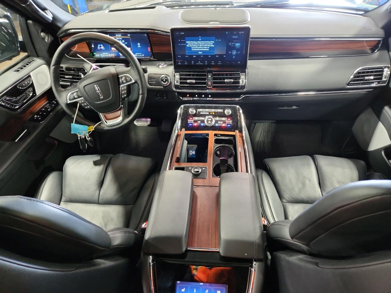 2024 Lincoln Navigator L Reserve VIN: 5LMJJ3LG6REL22923 Lot: 82043025