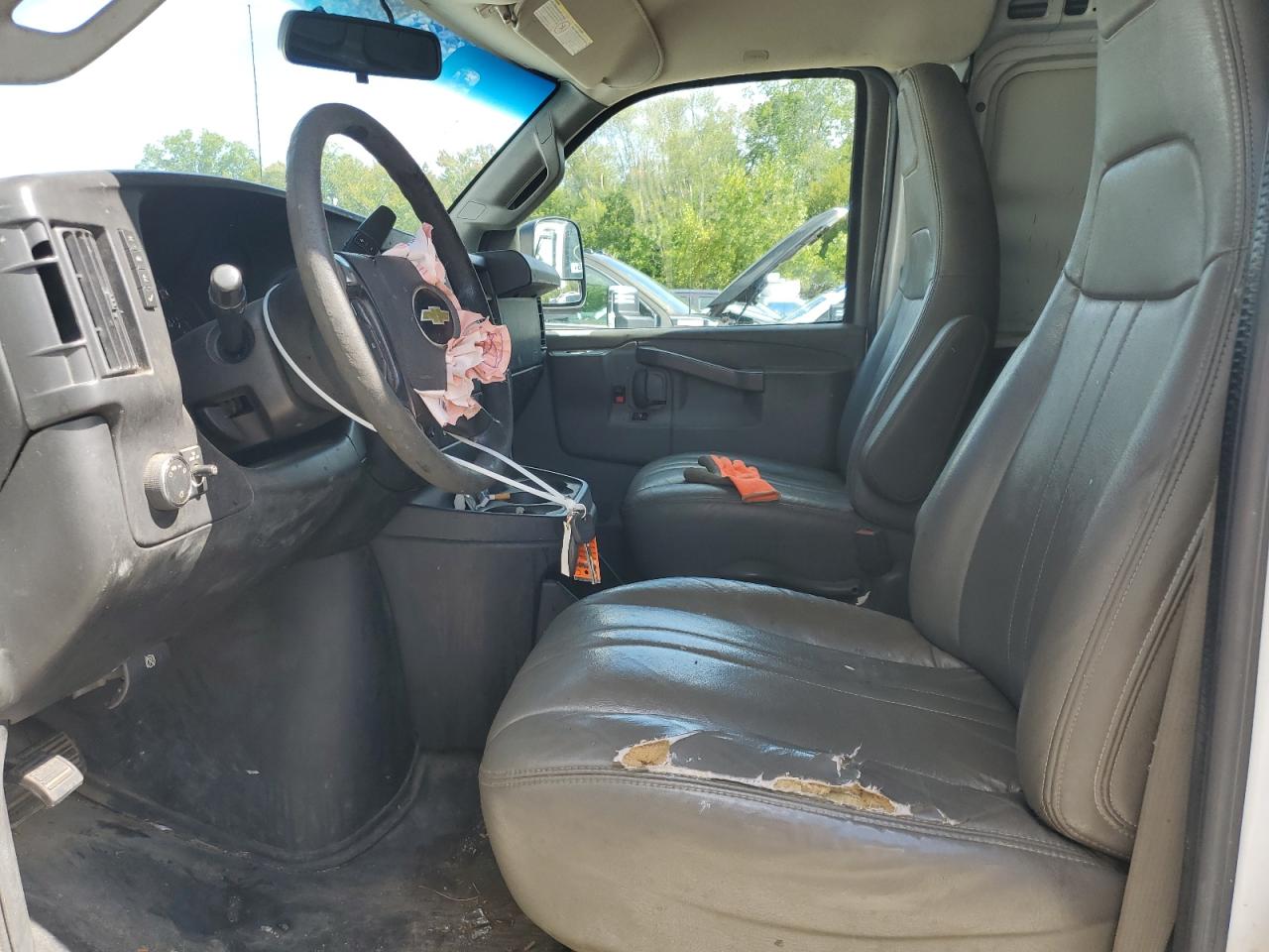 2016 Chevrolet Express G2500 VIN: 1GCWGBFF7G1184581 Lot: 71031175