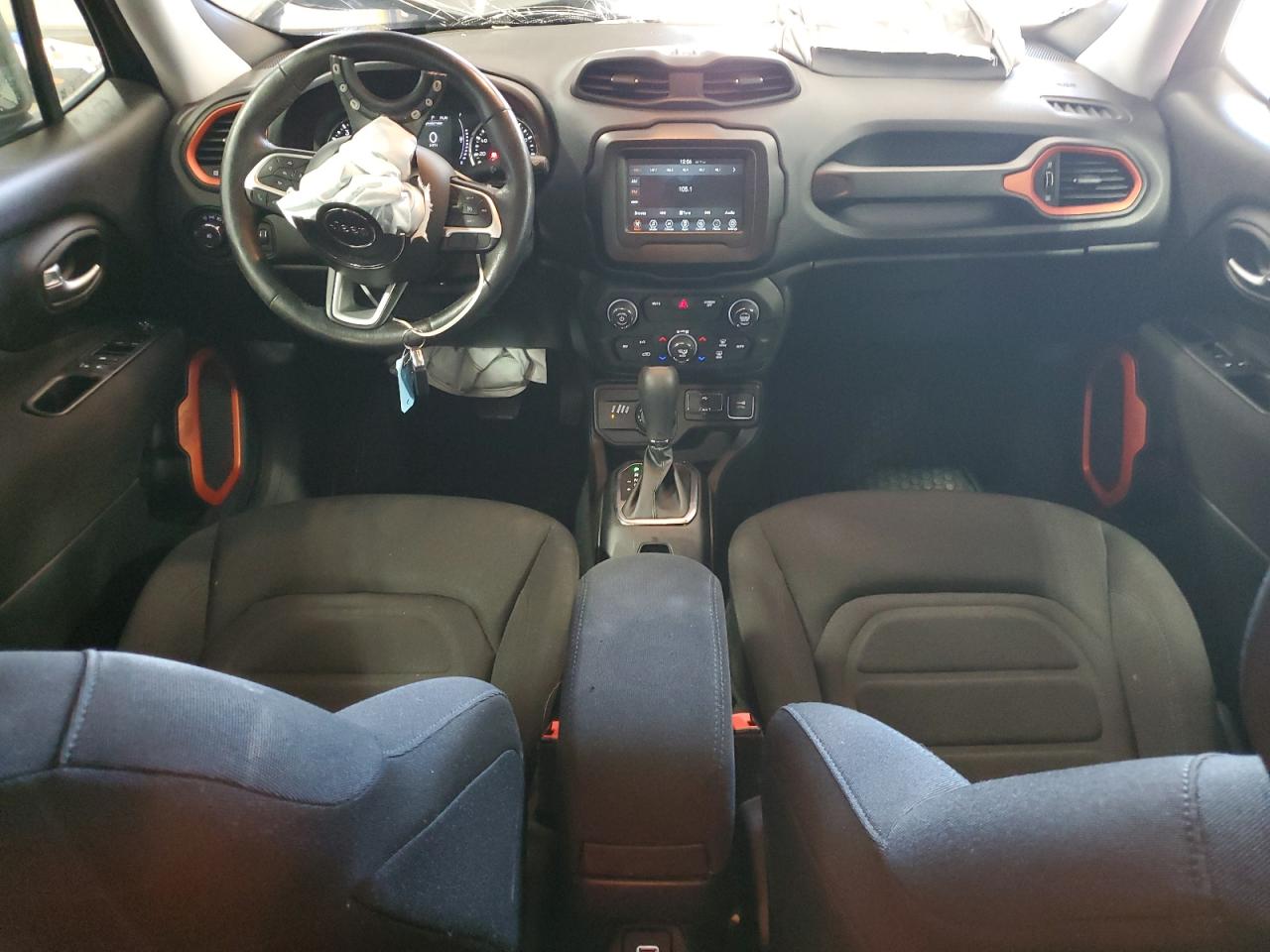 2020 Jeep Renegade Latitude VIN: ZACNJBBB4LPL69176 Lot: 84378405