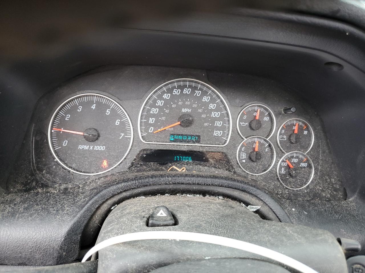 2005 GMC Envoy VIN: 1GKDT13SX52333155 Lot: 81321755