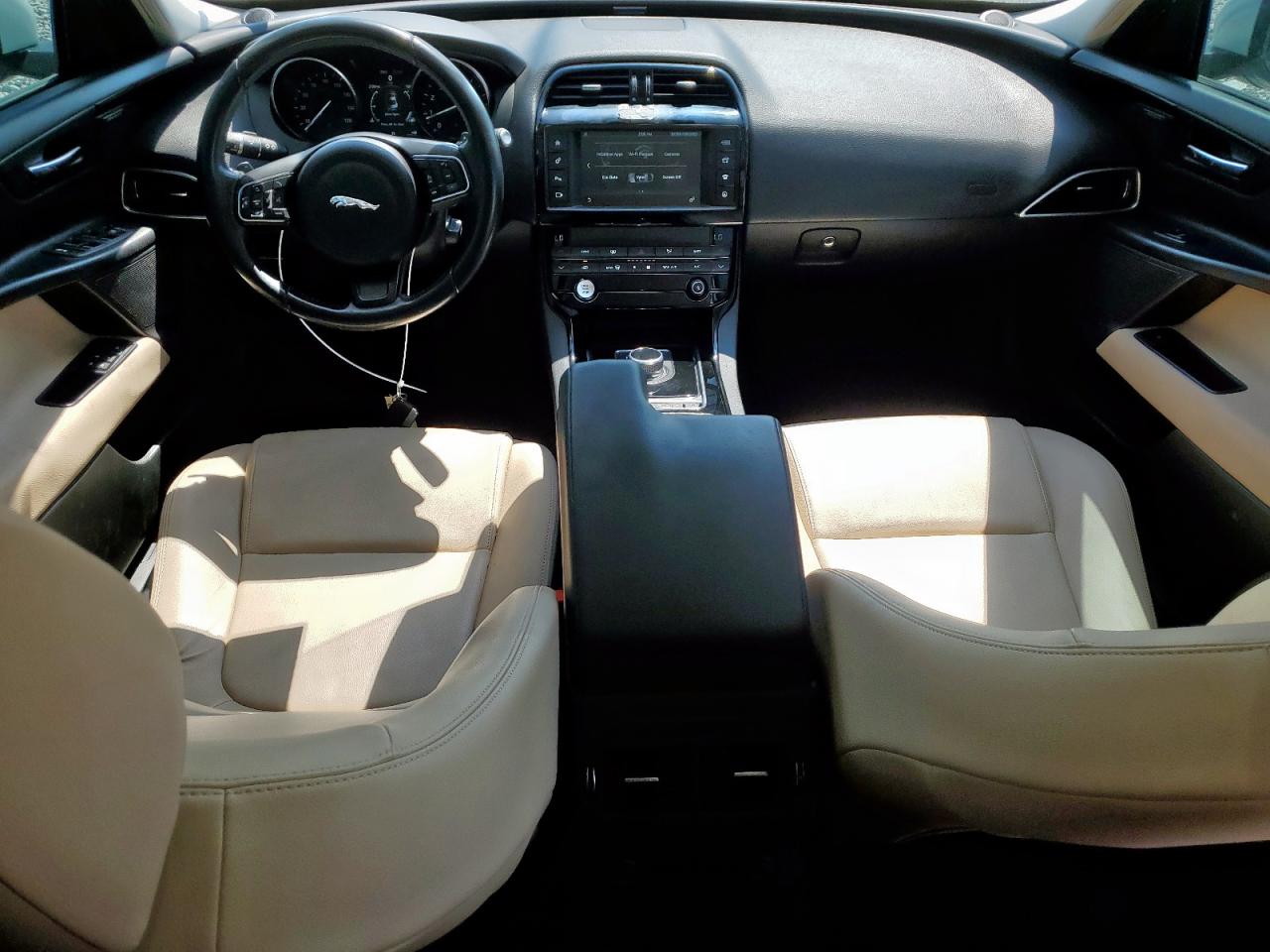 2017 Jaguar Xe Premium VIN: SAJAD4BGXHA962758 Lot: 71918235