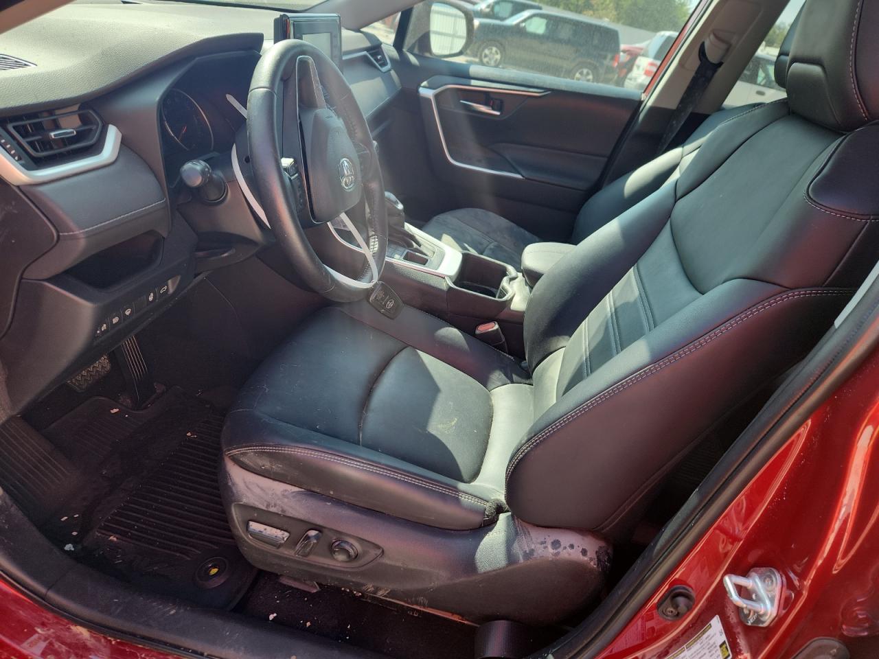 2022 Toyota Rav4 Xle Premium VIN: 2T3A1RFV1NW315899 Lot: 71549805