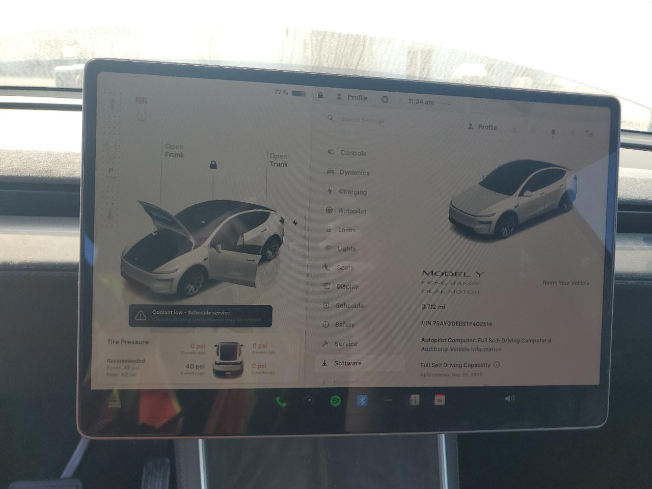 2026 Tesla Model Y VIN: 7SAYGDEE8TF402514 Lot: 81122485