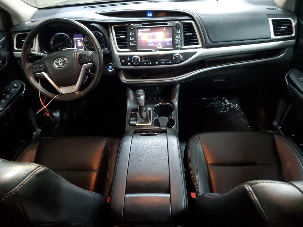 2014 Toyota Highlander Xle VIN: 5TDJKRFH7ES057378 Lot: 84386075