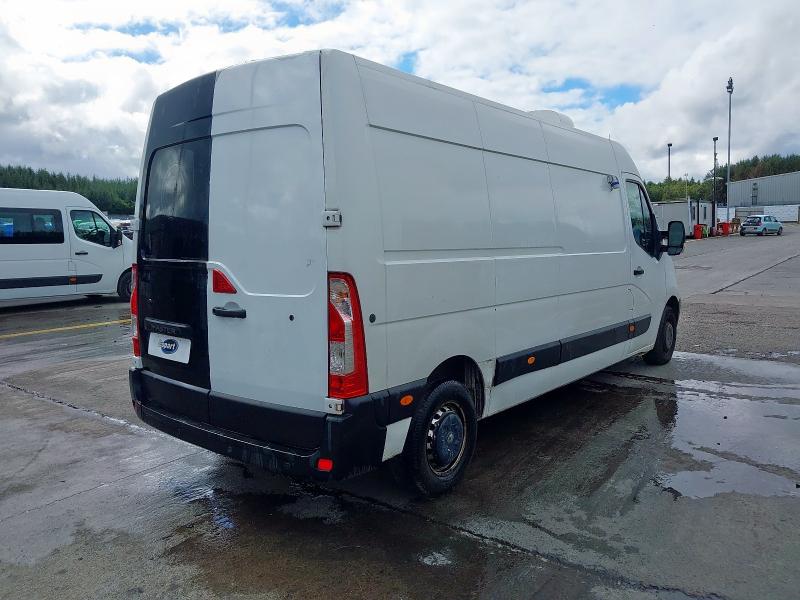 2016 RENAULT MASTER BUSINESS